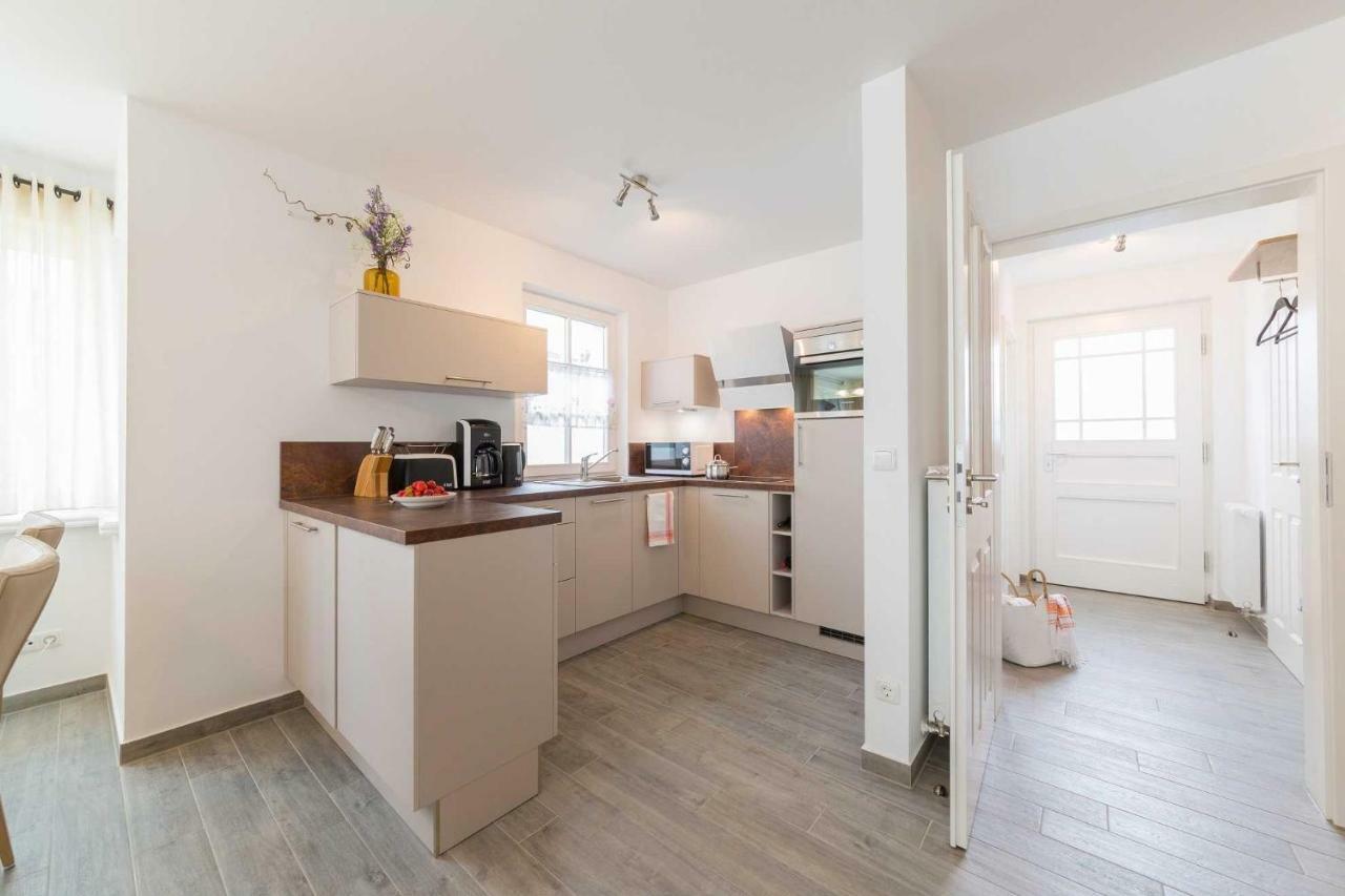 Haus Bugspriet Haegerende Villa Zingst Exterior foto